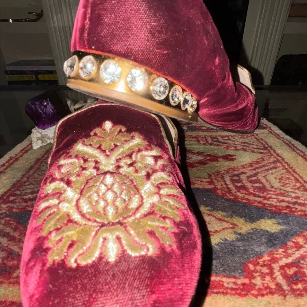 Miu Miu x Prada 👑✨ Vintage Burgundy Velvet Crest Smoking Slippers